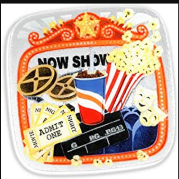 Stunning Peggy Karr RARE Movie Night Artist Glass Square Plate - Picture 1 of 3